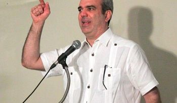 Abinader dice que faltan planes en agricultura