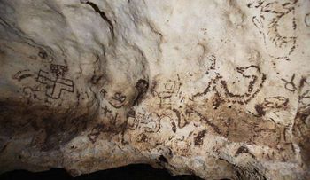 Hallan en Yucatán, México, importantes pinturas rupestres que podrían ser mayas