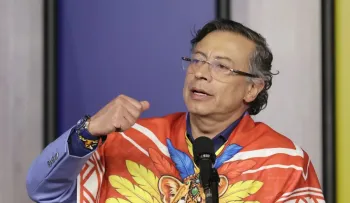 Gustavo Petro asegura que su sucesor fue elegido con un sistema que no garantizó la seguridad de los votos