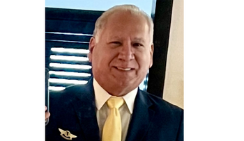 Becas aeronáuticas para jóvenes de escasos recursos