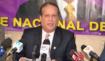 Reinaldo: sería traumático reformar la Constitución