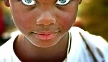 Será cierto: los ojos más hermosos del mundo (The most beautiful eyes in the world)