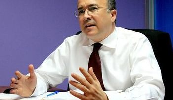 Domínguez Brito lanza cruzada para combatir ingesta alcohol en menores