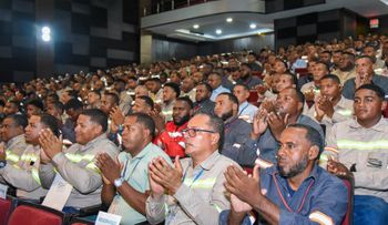 SIE alcanza 5,837 técnicos electricistas certificados tras jornada en Barahona