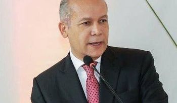 Núñez renuncia como vocero de LF y de la FP; Leonel le agradece y designa a Omar Liriano 