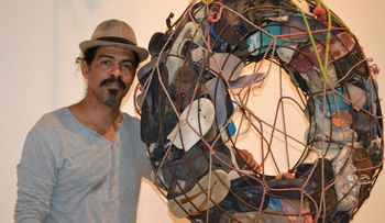 Artista visual Miguel Ramírez inaugura exposición â??Diluvios en Equilibrioâ?