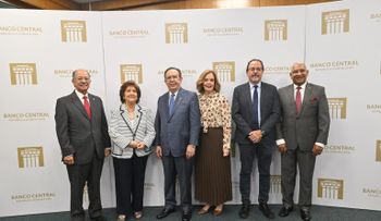 BCRD pone en circulación dos nuevas obras de su Biblioteca «Juan Pablo Duarte»