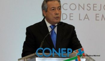 Presidente Danilo Medina recibe la visita titular del Conep 