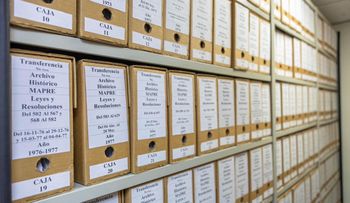 Llevan documentos histórico del Palacio Nacional al AGN