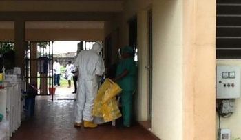 OMS declara también a Nigeria libre de ébola 