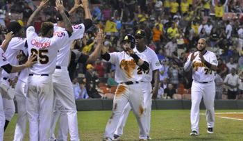 Aguilas derrotan 3-0 a las EO; Leones se imponen a los GC; Toros vencen Tigres
