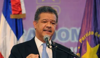 Leonel Fernández advierte que medidas financieras de Trump traerán catástrofes y penurias 