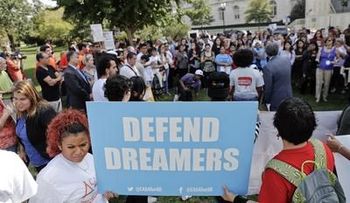 La Casa Blanca niega que Trump haya dicho que los inmigrantes de Haití "tienen sida"
