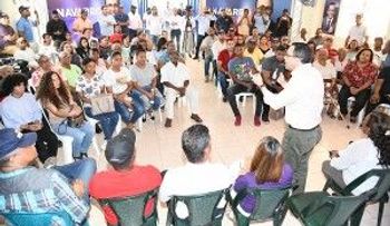 Andrés Navarro garantizará trabajo seguro a la familia dominicana
