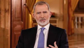 El rey de España apoya derecho de Ucrania a la integridad territorial