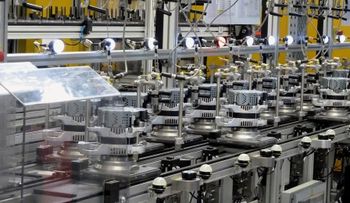 Producción industrial en España crece casi 5 % en junio gracias a energía y bienes de equipo
