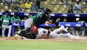 Escogido sigue invicto; Tigres derrotan Gigantes y Toros a las Aguilas 
