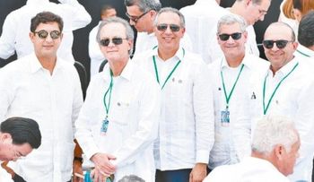 Panameños celebran en grande la apertura del canal ampliado