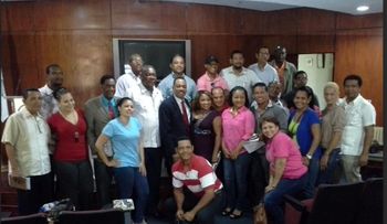 SNTP capacita miembros en pagos impuestos a la DGII