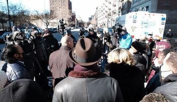 Neoyorquinos rinden tributo a un policía dominicano asesinado en Harlem