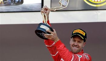 Sebastian Vettel superó a Kimi Raikkon y triunfa en Mónaco
