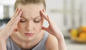 Tips para evitar el dolor de cabeza recomendados por neurólogos