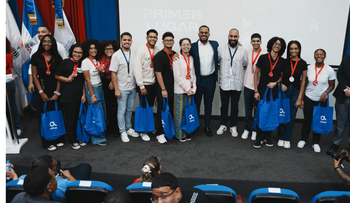 ITLA premia estudiantes en Desafine 2025