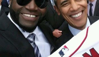 Uso comercial de "selfie" de Obama y Big Papi es criticado por Casa Blanca 