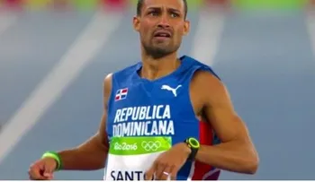Luguelín Santos pasa a semifinal de Río 2016