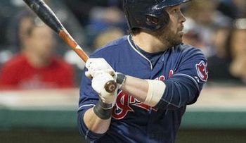 Jason Kipnis batea jonrón e Indios vencen a San Diego 