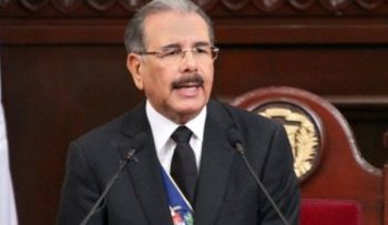 Danilo Medina: Merecemos un país seguro y para eso hay que cuidar la frontera con Haití; colocaremos 900 soldados y cámaras de seguridad