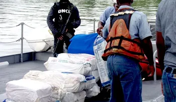 Un periodista y dos fotógrafos denuncian agresión de agentes de DNCD
