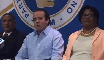 Paliza: El que quiera reformar la Constitución que no cuente con el PRM