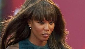 Naomi Campbell confunde a Malala con "malaria" al felicitarla