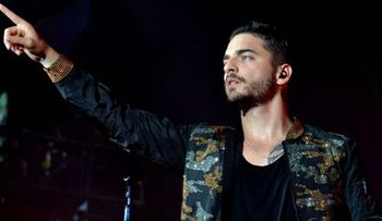 Maluma niega que tenga una romance con Ricky Martin