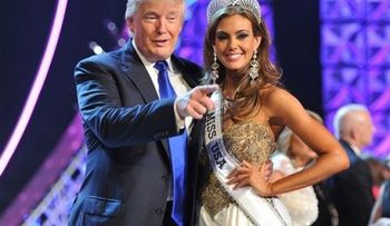 Trump le prohíbe a Univision usar su campo de golf 
