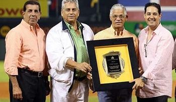 Las Águilas rinden homenaje al club Sameji