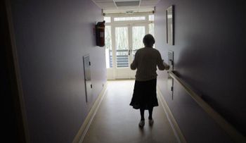 Estudio: el alzhéimer podría ser causado por hongos en el sistema nervioso