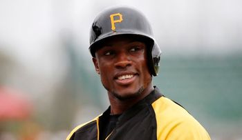 Starling Marte firma extensión de seis años