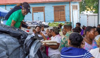 Inespre realiza en Barahona y Pedernales la Ruta Caravana con Guineos a pesos