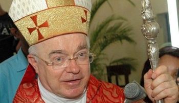 Víctimas de pederastia lamentan destitución â??tardía y secretaâ?? del nuncio de RD 