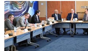 Gobernador Valdez Albizu y ministro Magín Díaz se reúnen con misión FMI para iniciar ?Staff Visit? con la RD
