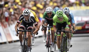 El colombiano Rigoberto Urán gana la novena etapa del Tour de Francia