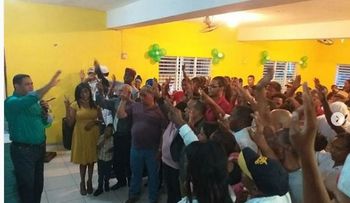 Trajano Santana juramenta a directivos comité municipal del PRI en Boca Chica