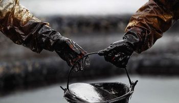 Petróleo de Texas abre con un alza del 1,89 % hasta 49,61 dólares