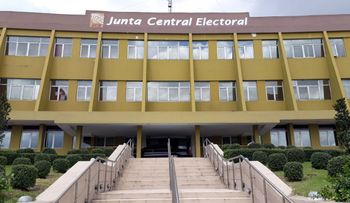 JCE acepta nueva boleta diputados FP, CI del DN, Paz quedó fuera