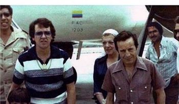 Vinculan a Chespirito con Pablo Escobar