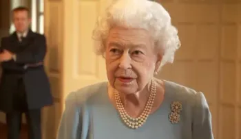 La reina Isabel II, positivo por covid-19