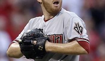 Ocho suspensiones en trifulca Dodgers-Diamondbacks