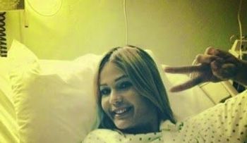 Luz García se rompe muñeca al caerse durante grabación de su programa 